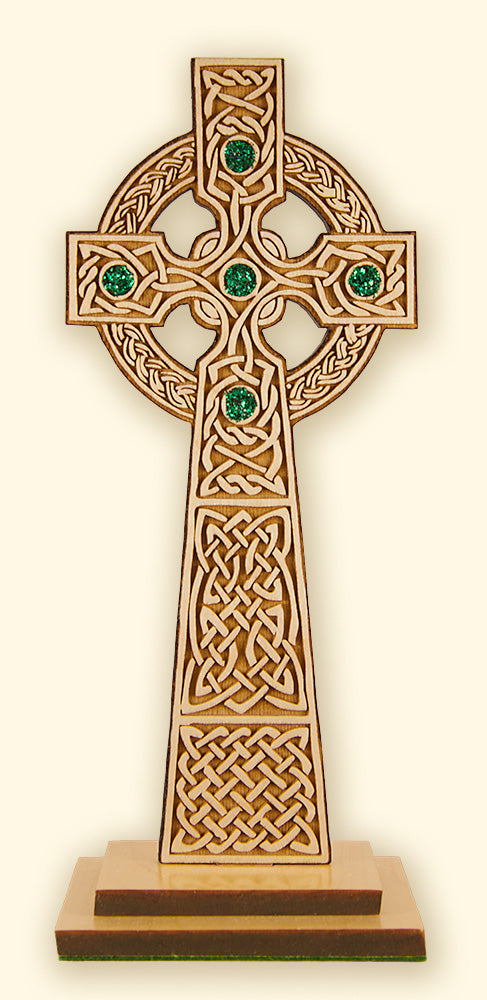 files/L146_larger_Standing_celtic_Cross_web.jpg